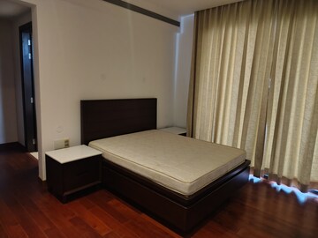 Bedroom in 5 BHK Villa at Prestige Golfshire, Nandi Hills – for Rent