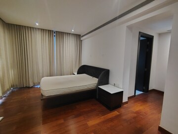 Living Room in 5 BHK Villa at Prestige Golfshire, Nandi Hills – for Rent