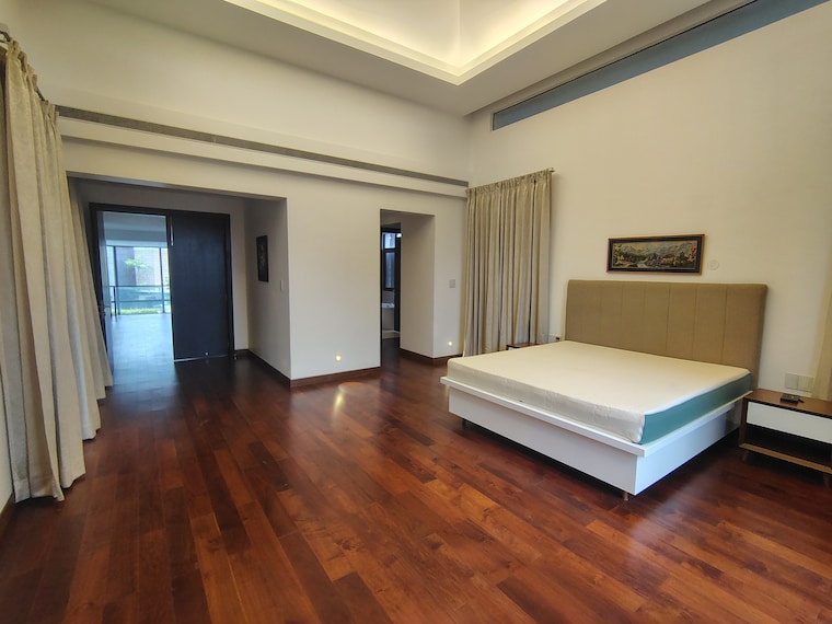 Room, prestige-golfshire 5 Bedroom 6500 Sq.Ft. Villa In Nandi Hills Bangalore 9200840