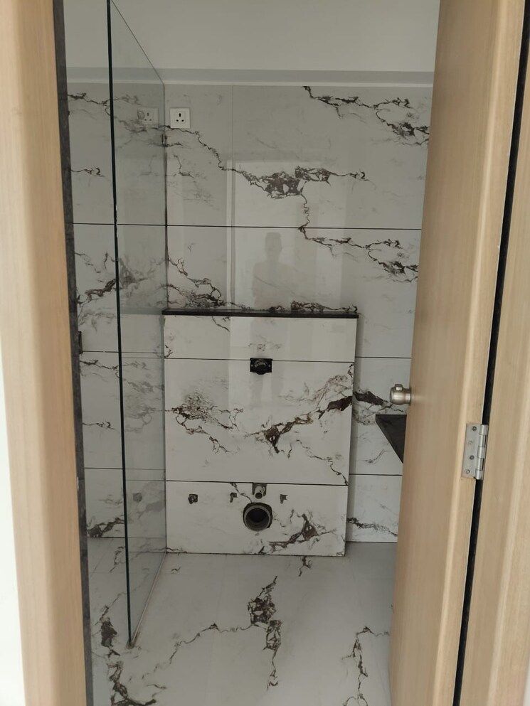 Bathroom, rgs-forte 3 Bedroom 1067 Sq.Ft. Apartment In Wakad Pune 9200923