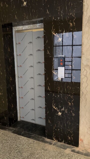 Lift in 2 BHK Apartment at New Town – for Sale