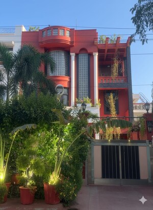 5 BHK Independent House – Exterior View View at Sector 50 - for Sale