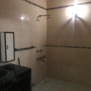 Bathroom in 2 BHK Independent House at RWA Apartments Sector 27, Sector 27 – for Rent