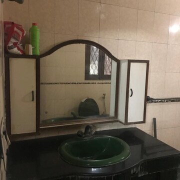Furnished Amenities in 2 BHK Independent House at RWA Apartments Sector 27, Sector 27 – for Rent