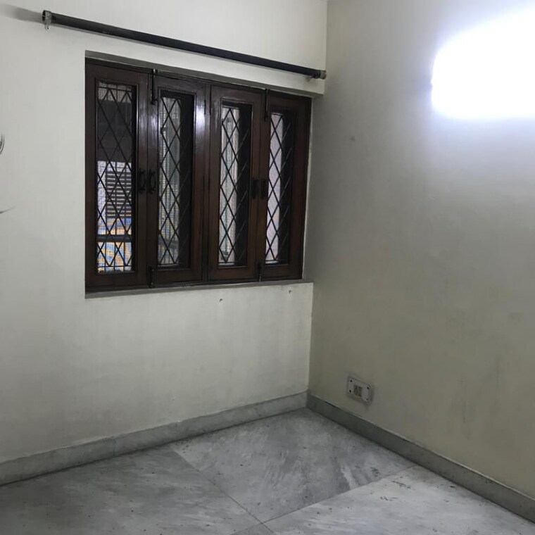 Room, rwa-apartments-sector-27 2 Bedroom 1850 Sq.Ft. Independent House In Sector 27 Noida 9200946