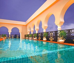 Swimming Pool in 4 BHK Apartment at Gomti Nagar – for Sale