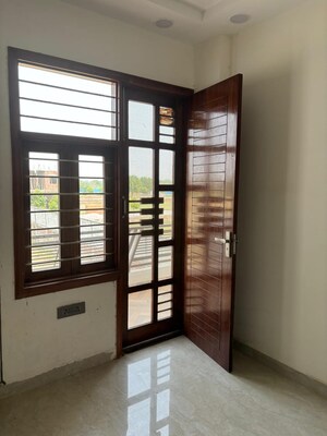 Room in 2 BHK Builder Floor at Soha Neal City, Sector 98 – for Sale