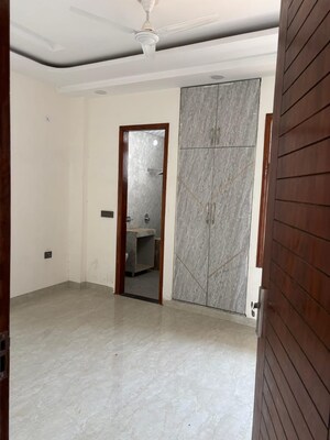 Room in 2 BHK Builder Floor at Soha Neal City, Sector 98 – for Sale