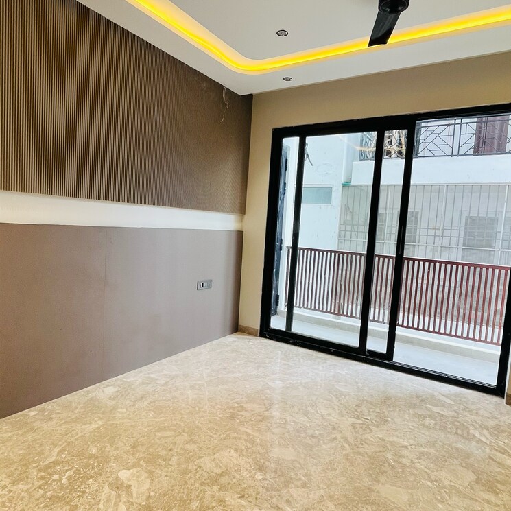 Room, ardee-mall 3 Bedroom 204 Sq.Ft. Builder Floor In Sector 52a Gurgaon 9201020