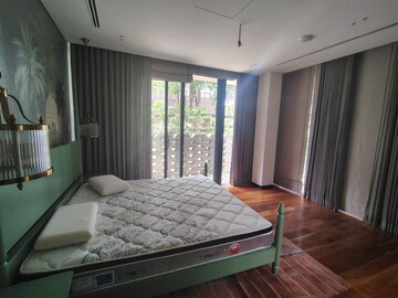 Bedroom in 6 BHK Villa at Embassy Boulevard, Yelahanka – for Rent
