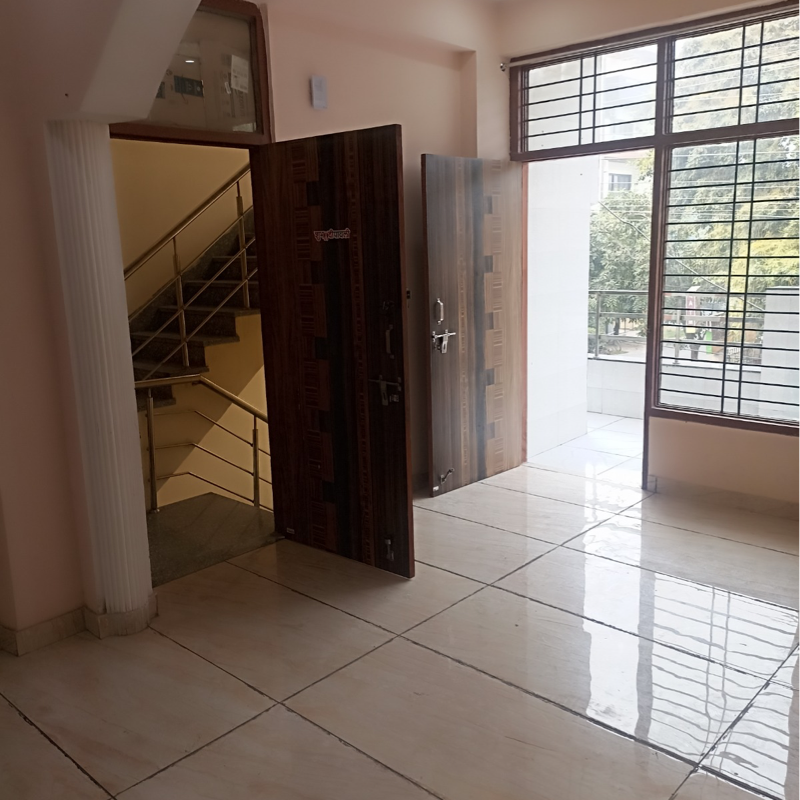 2 BHK + Pooja Room Independent House For Rent in RWA Apartments Sector 52
