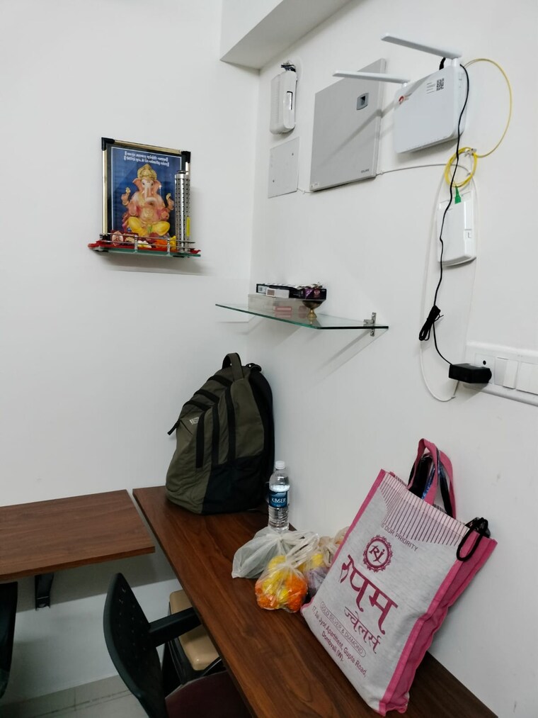 undefined, js-bal-ganesh-tower Commercial Office Space 540 Sq.Ft. In Naupada Thane 9201083