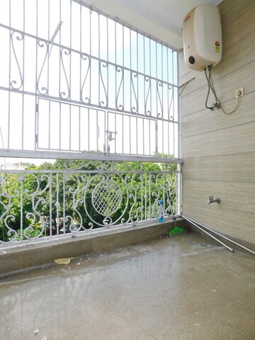 Balcony in 3 BHK Builder Floor at Shivalik Colony – for Rent