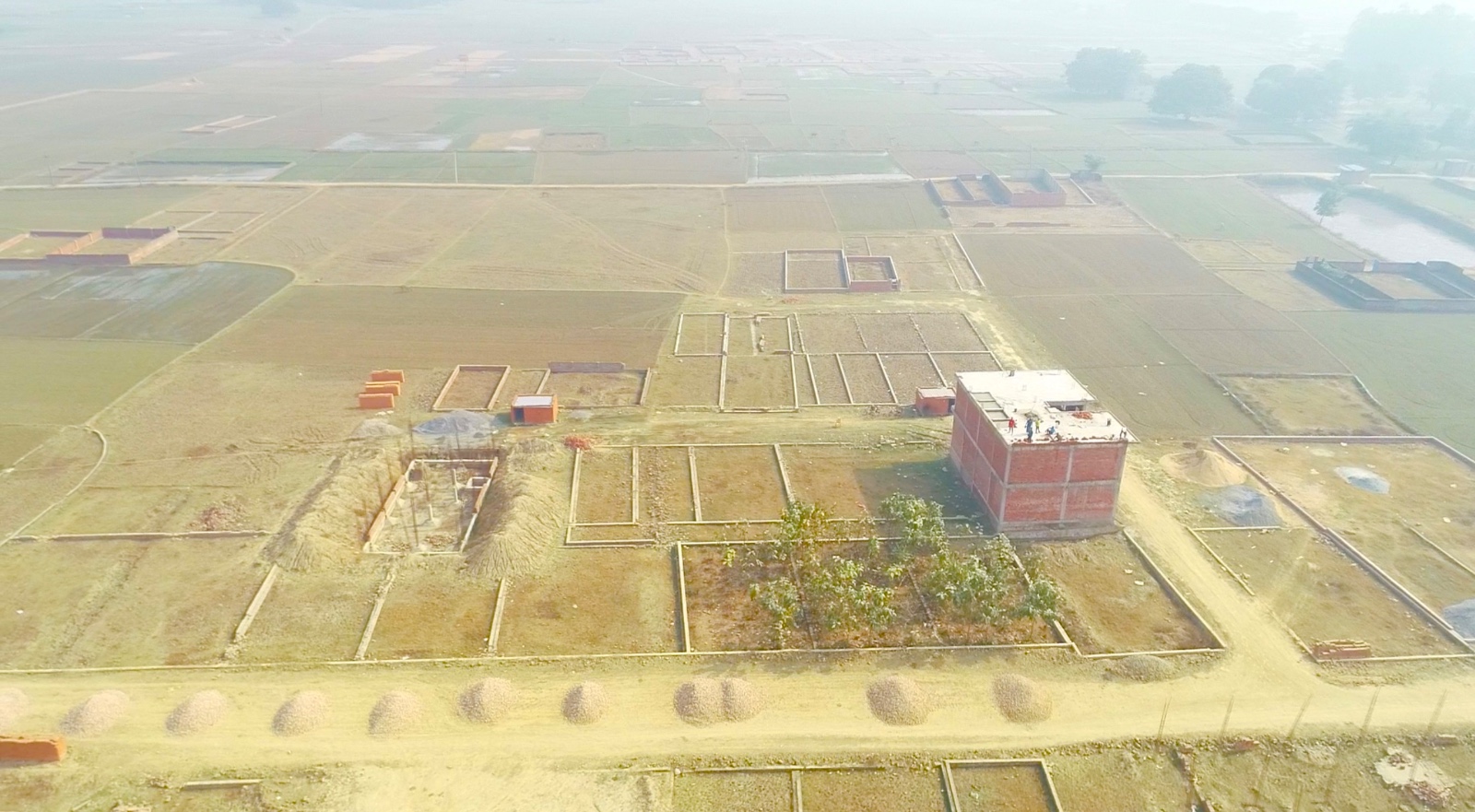 Plot For Sale in Nandeeka Interpries Pvt L