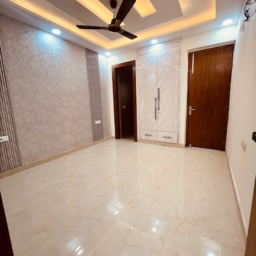 Room in 4 BHK Builder Floor at BP Homes, Neharpar Phase 2 – for Sale