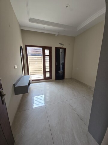 Room in 4 BHK Villa at Sector 115 – for Sale