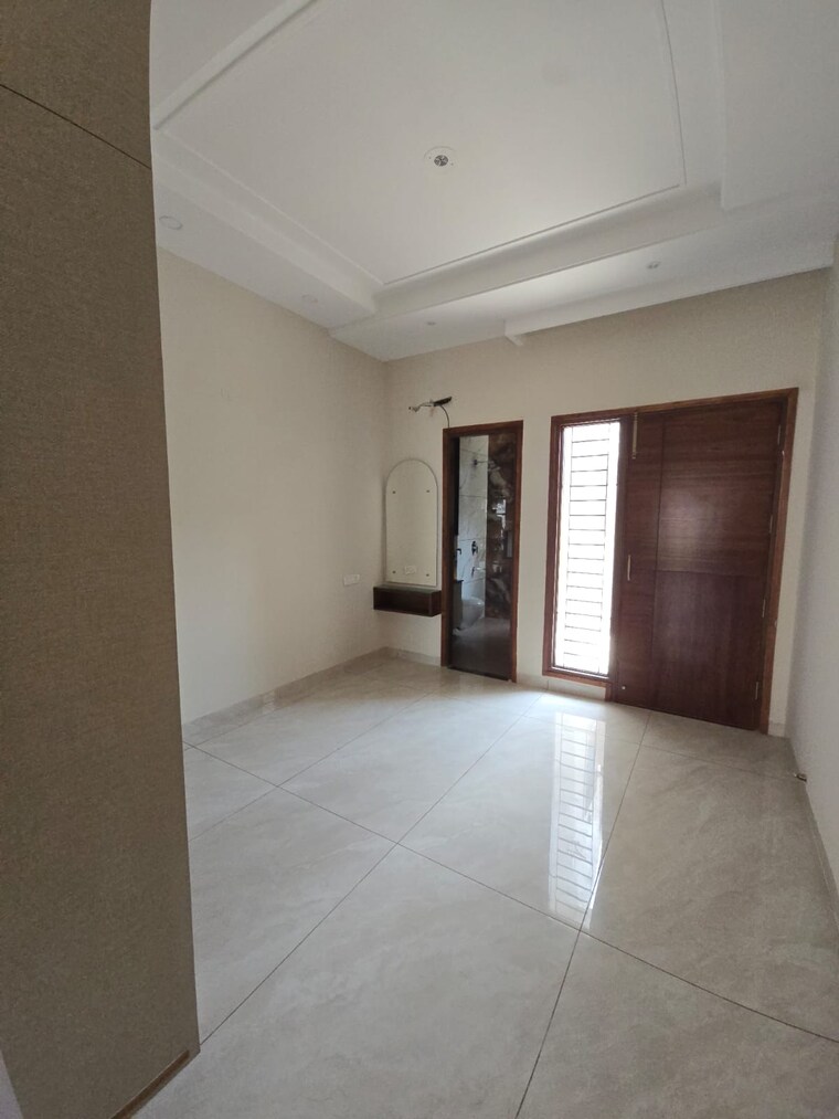 Room, sector 115 4 Bedroom 127 Sq.Yd. Villa In Sector 115 Mohali 9201203
