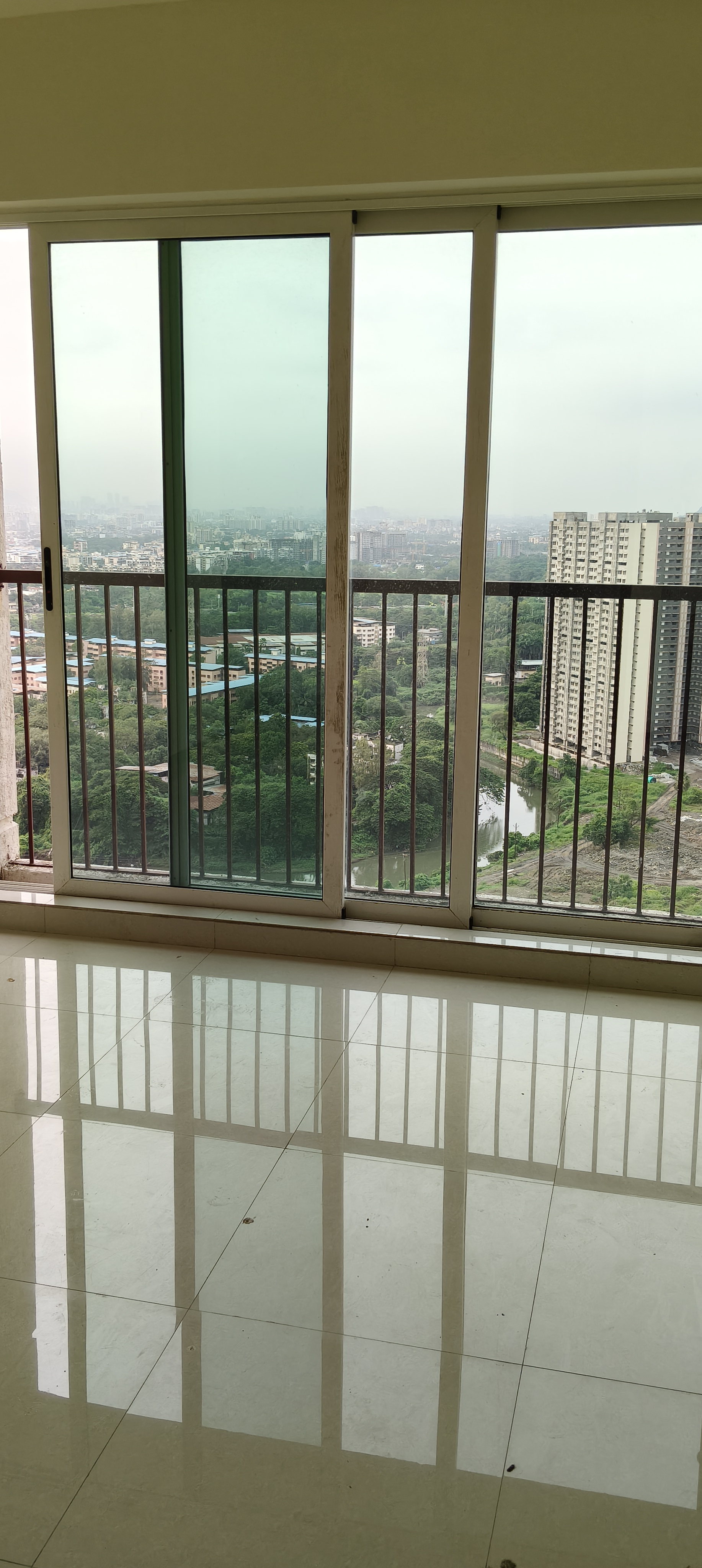 2 BHK Apartment For Sale in Marathon Nexzone