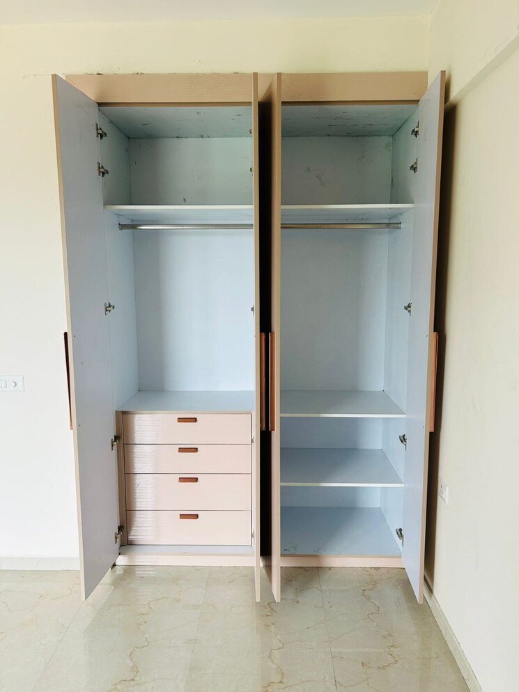 undefined, smart-world-gems 2.5 Bedroom 1105 Sq.Ft. Builder Floor In Sector 89 Gurgaon 9201436