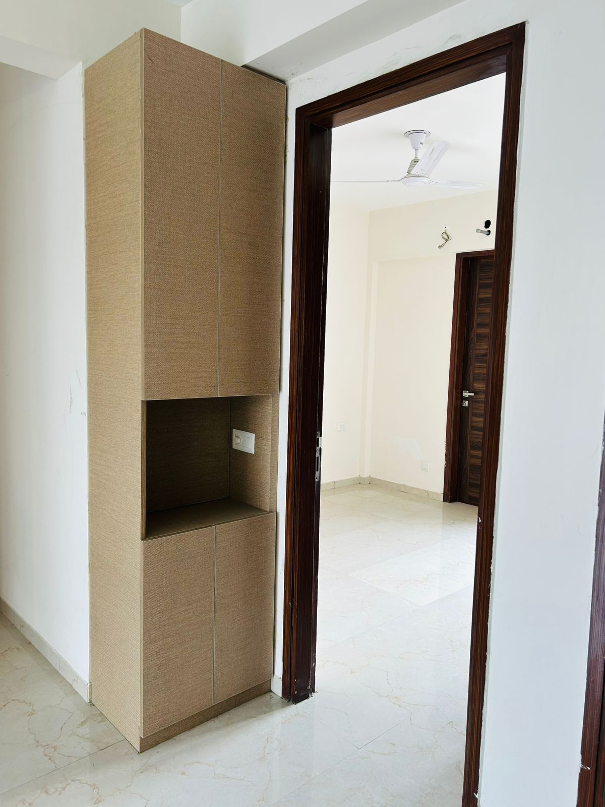 2.5 BHK Builder Floor For Rent in Smart World Gems