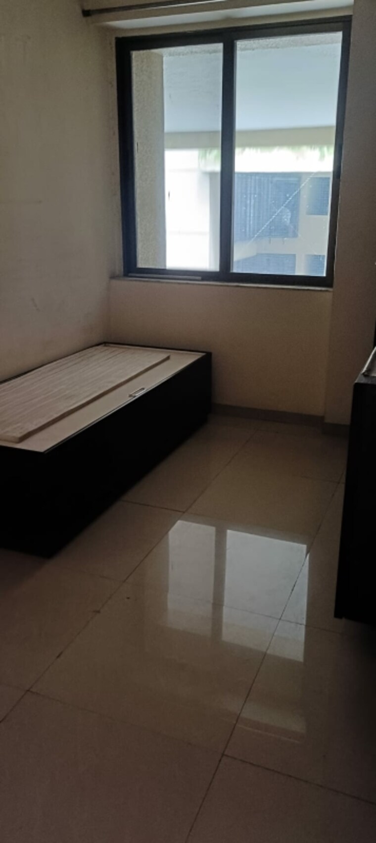 Bedroom, kalpataru-srishti 2.5 Bedroom 855 Sq.Ft. Apartment In Mira Road Thane 9201507