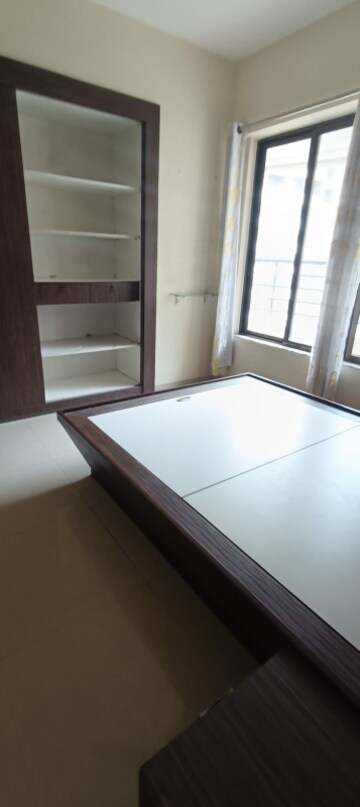 Kitchen in 2.5 BHK Apartment at Kalpataru Srishti, Mira Road – for Sale