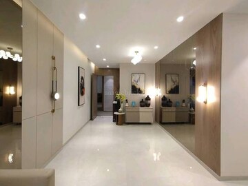 Room in 2 BHK Apartment at Dosti Eastern Bay, Wadala – for Rent
