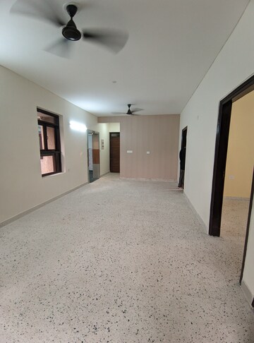 3 BHK Apartment For Rent in Eros Mayfair Towers, Charmwood Village
