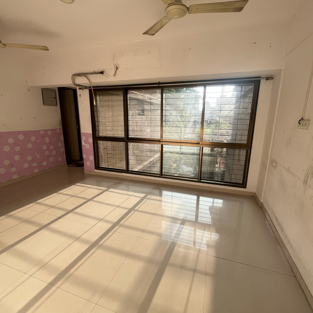 2 BHK + Extra Room 940 Sq.Ft. Apartment in Kanakia Spaces Aroha