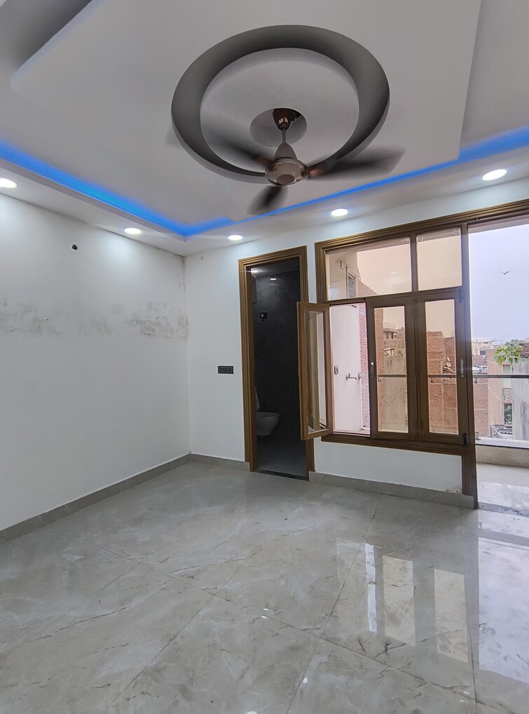 Cover Image, govindpuri 2 Bedroom 700 Sq.Ft. Builder Floor In Govindpuri Delhi 9201556