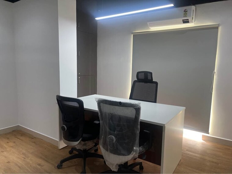 Team Area, magarpatta road Commercial Office Space 2700 Sq.Ft. In Magarpatta Road Pune 9201404