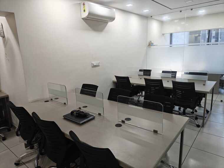 Team Area, science city Commercial Office Space 1129 Sq.Ft. In Science City Ahmedabad 9201547