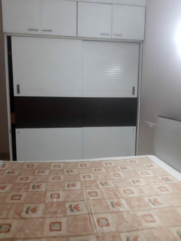 Bedroom in 2.5 BHK Apartment at Kalpataru Srishti, Mira Road – for Rent