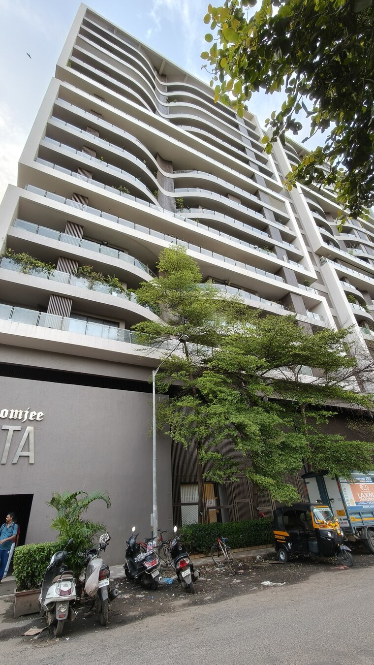 Exterior View, rustomjee-elita 3 Bedroom 2000 Sq.Ft. Apartment In Andheri West Mumbai 9201715