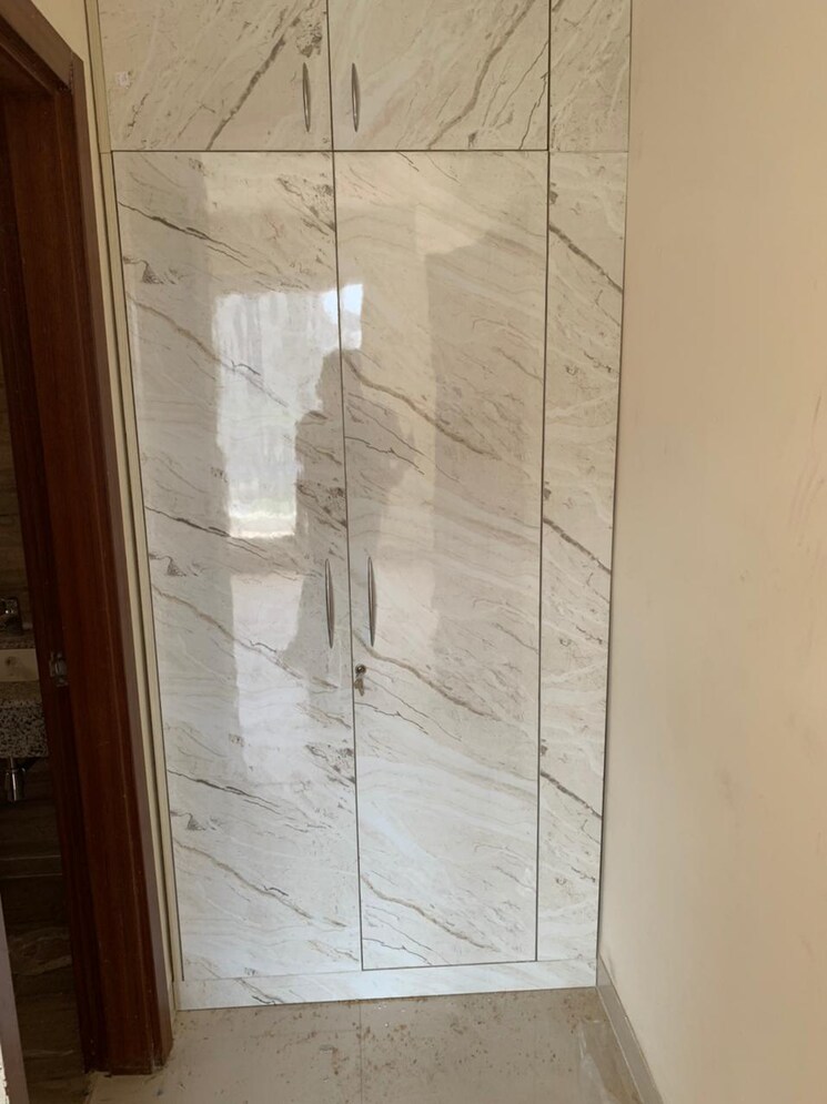 Bathroom, bptp-discovery-park 2 Bedroom 804 Sq.Ft. Apartment In Sector 80 Faridabad 9201768