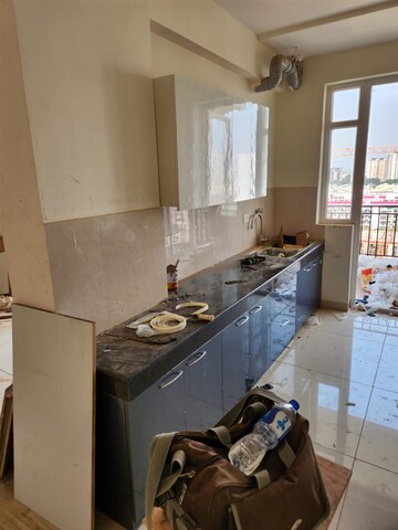 Team Area in 2 BHK Apartment at BPTP Discovery Park, Sector 80 – for Rent