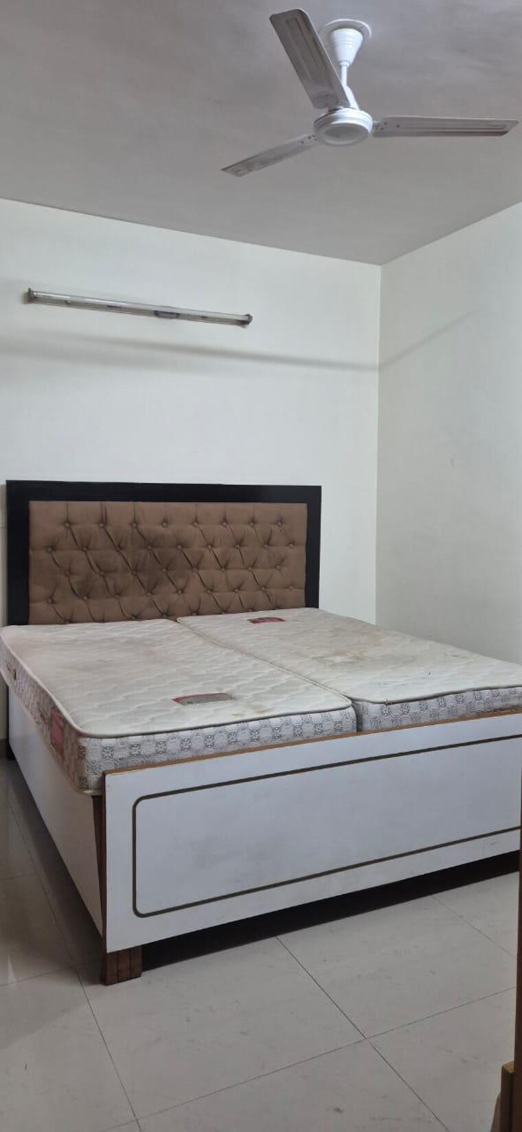 Bedroom, dda-rosewood-apartments 3 Bedroom 1800 Sq.Ft. Apartment In Vasant Kunj Delhi 9201829