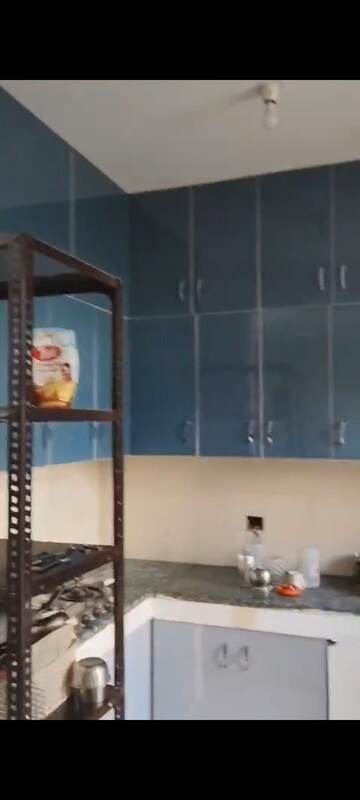 Furnished Amenities in 3 BHK Apartment at Omaxe New Heights, Sector 78 – for Rent