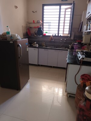 Team Area in 3 BHK Apartment at Prabhadevi – for Sale