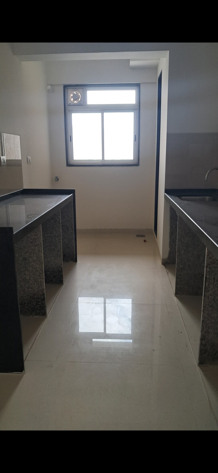Bathroom, runwal-nirvana 3 Bedroom 1250 Sq.Ft. Apartment In Parel Mumbai 9202099