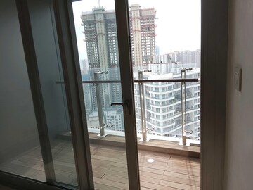 Room in 4 BHK Apartment at Lodha The World Towers World One Tier 2, Worli – for Rent