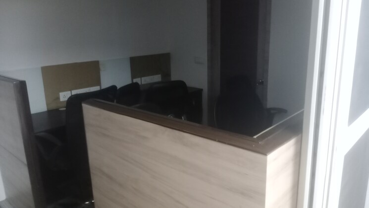 Room, okhla industrial estate phase 2 Commercial Office Space in IT/SEZ 2000 Sq.Ft. In Okhla Industrial Estate Phase 2 Delhi 9202116