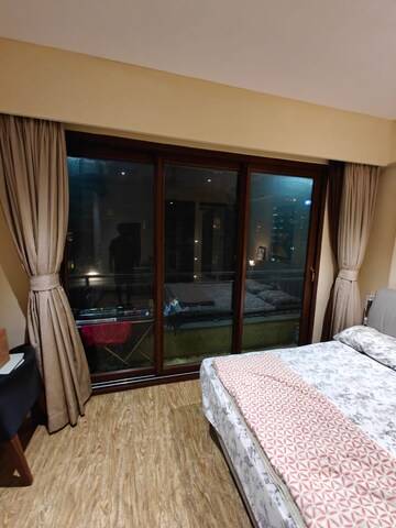 Living Room in 2 BHK Apartment at Vakola – for Rent