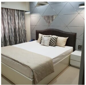 Team Area in 2 BHK Apartment at Bunch Berry, Andheri West – for Sale