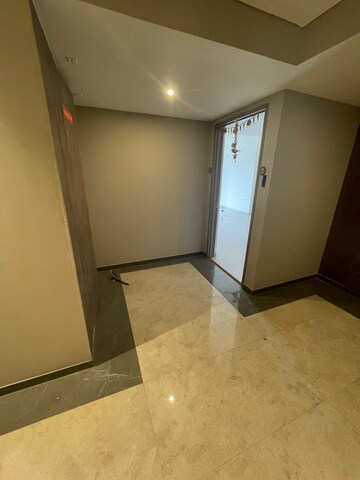  3 BHK Apartment at Kalpataru Vienta, Kandivali East – for Rent