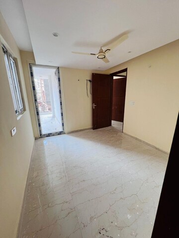Room in 2 BHK Independent House at Chattarpur – for Rent