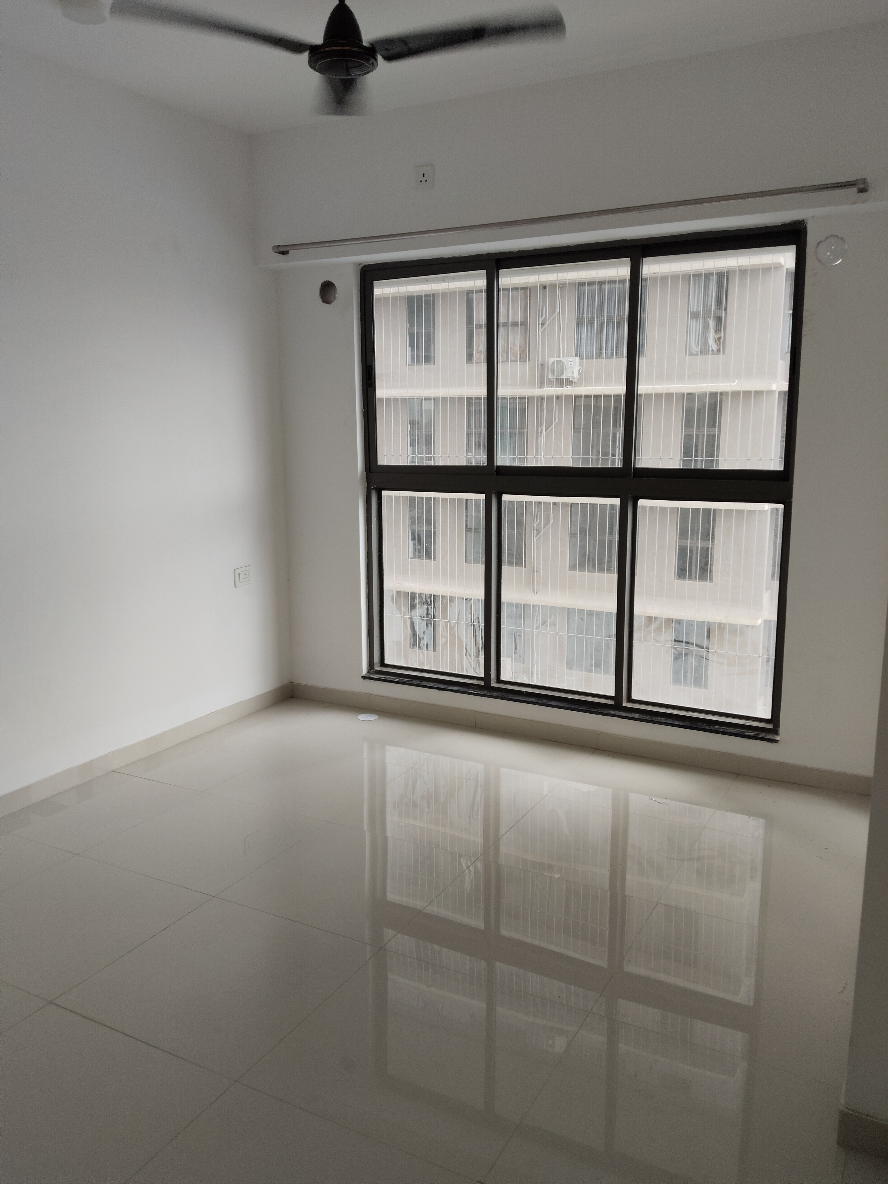 1 BHK Apartment For Rent in UK Iridium