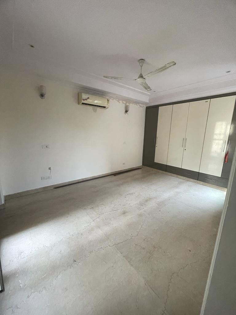 3 BHK Builder Floor For Rent in Shivalik Colony