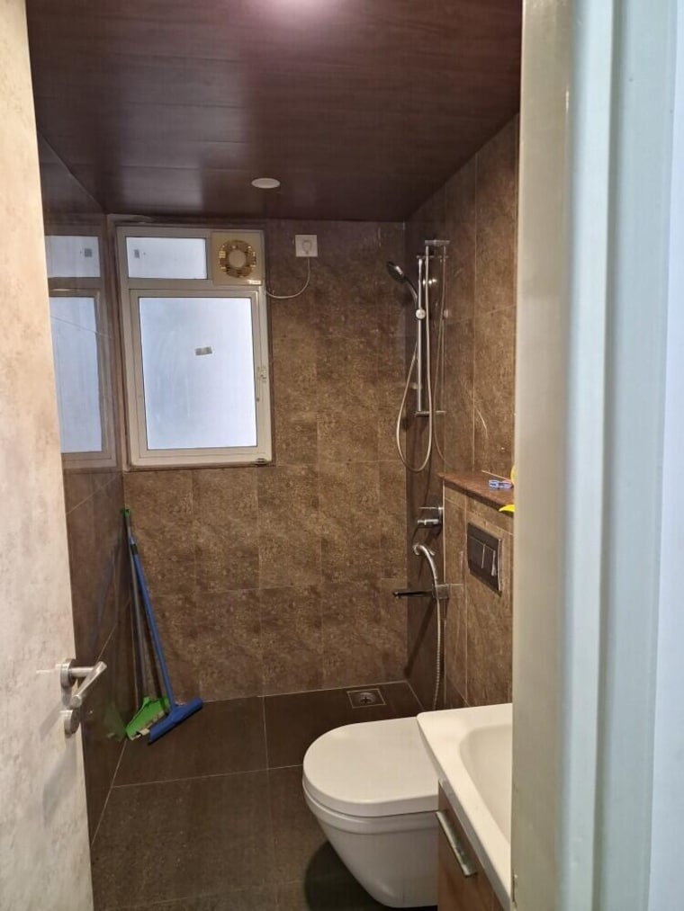 Bathroom, sd-the-lumiere 2 Bedroom 893 Sq.Ft. Apartment In Andheri West Mumbai 9202328