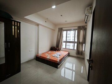 Bedroom in 5 BHK Apartment at Piramal Vaikunth, Balkum Pada – for Rent